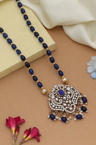 Elegant blue color stone necklace with premium party wear design