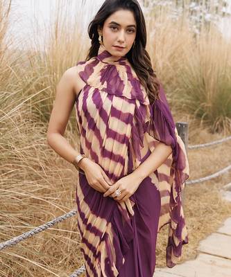 wine & beige ruffled pre-stitched leheriya chiffon saree 5
