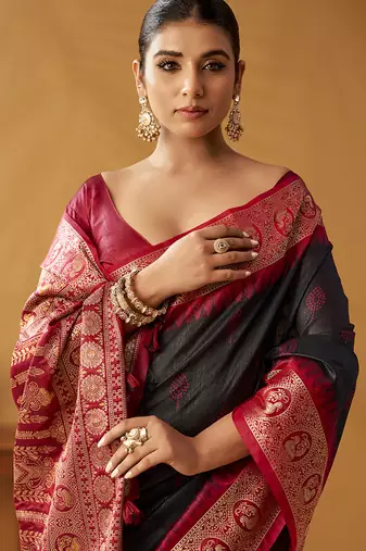 Black silk blend pochampalli border and pallu