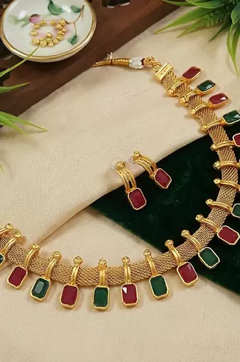 elegant multi-color and gold mesh necklace set with earrings