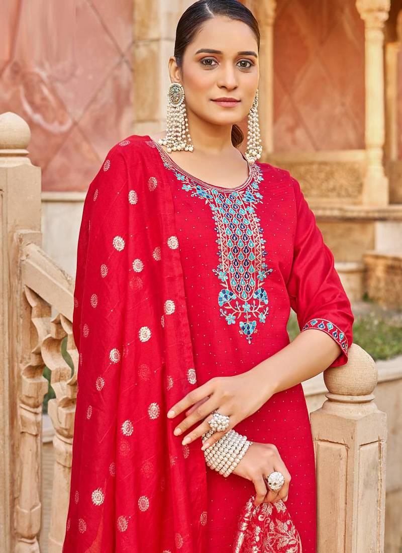 Red heavy vertican silk kurta pent dupatta set