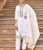White heavy vertican silk kurta pent dupatta set