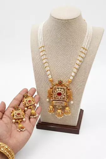 elegant white pearl and gold kundan necklace set