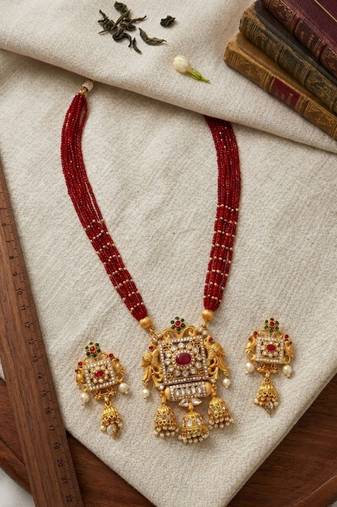 elegant red pearl and gold kundan necklace set