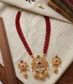 elegant red pearl and gold kundan necklace set