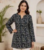 BLACK  REYON WITH DIGITAL PRINTED STYLISH WEAR KURTI 