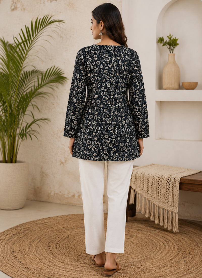 BLACK  REYON WITH DIGITAL PRINTED STYLISH WEAR KURTI 