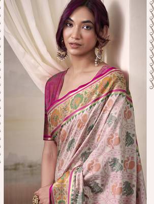 LIGHT PINK patola silk blend saree with print & rich pallu 2