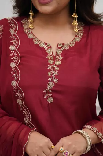  wine maroon chanderi embroidered kurta pant set with organza dupatta