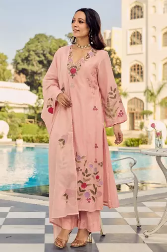  baby pink chanderi silk blend embroidered kurta pant set with embroidered dupatta