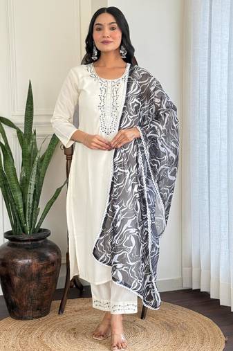  off white rayon embroidered kurta set with organza dupatta