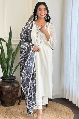 off white rayon embroidered kurta set with organza dupatta