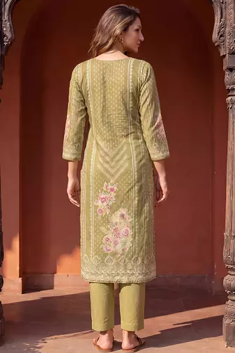 Womens green pure cotton ethnic motifs printed  straight kurta sets