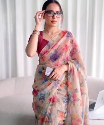Women's kota doria floral printed saree with unstitched blouse piece 2