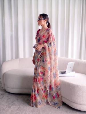 Women's kota doria floral printed saree with unstitched blouse piece 4
