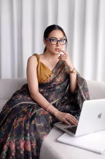 Women's kota doria floral printed saree with unstitched blouse piece
