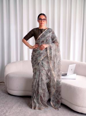 Women's kota doria floral printed saree with unstitched blouse piece 1