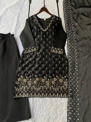 Designer fendy embroidered kurti palazzo set with cut work dupatta 4