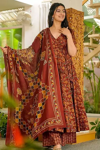 Maroon heavy digital printed pure maslin salwar-kameez