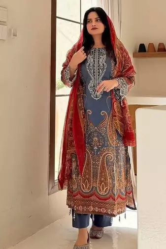 Printed chinon kurta plazzo set with dupatta & diamond work