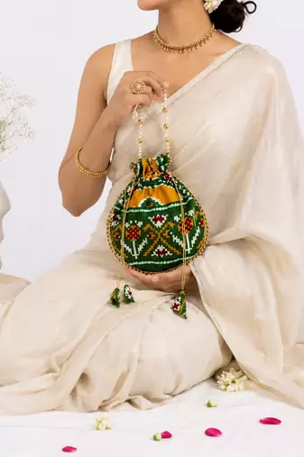 Multicolor pearl handle traditional patola with foil prints batwa