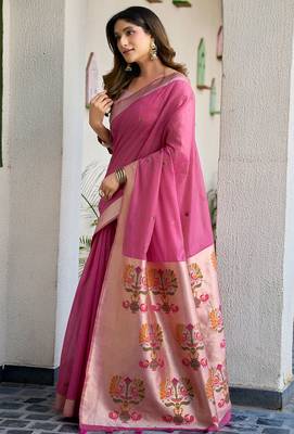 Pink cotton jacquard woven with zari border & tassels saree with blouse 2