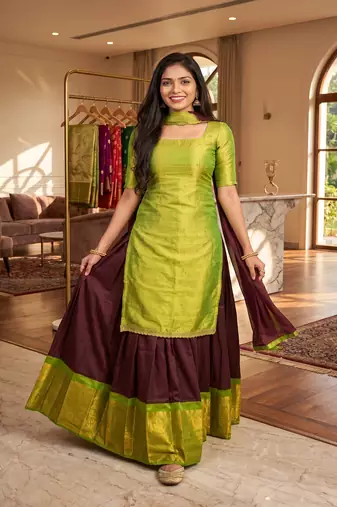 Green Green Skirt embroidered Suit Set