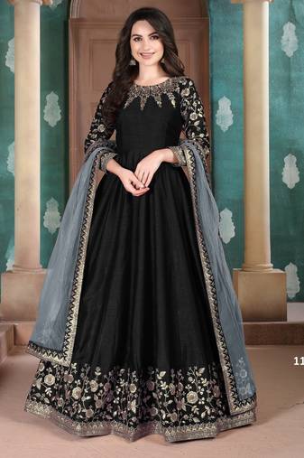 BLACK COLOR CORD N SEQUNCE WORK ART SILK GOWN 