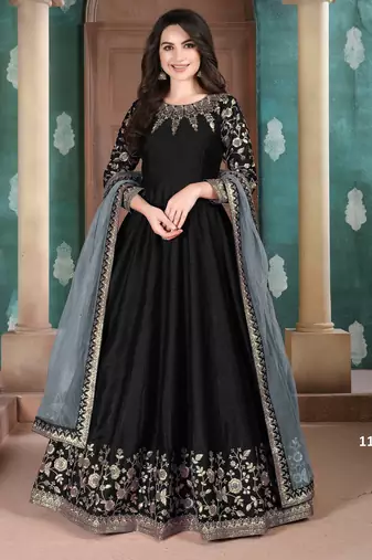 BLACK COLOR CORD N SEQUNCE WORK ART SILK GOWN 