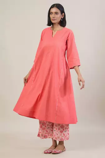 Peach cotton kurta set with printed pant