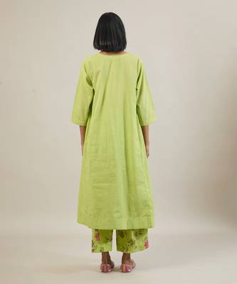 Lime green cotton kurta set with printed pant 2