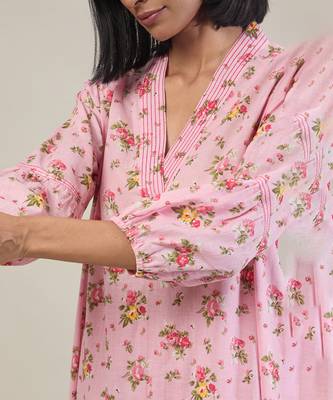 Baby pink printed cotton kurta set 3