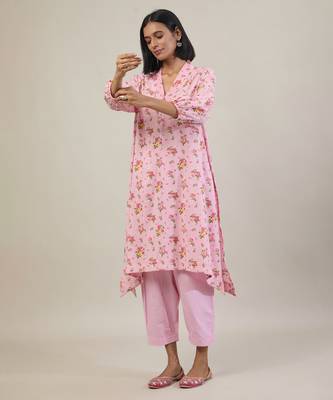 Baby pink printed cotton kurta set 5