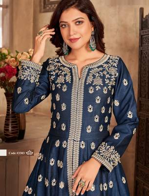 BLUE ART SILK GOWN  3