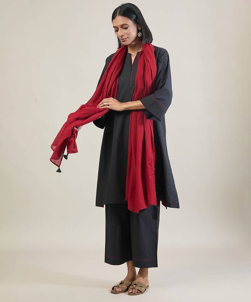 Charcoal black cotton kurta set with red dupatta