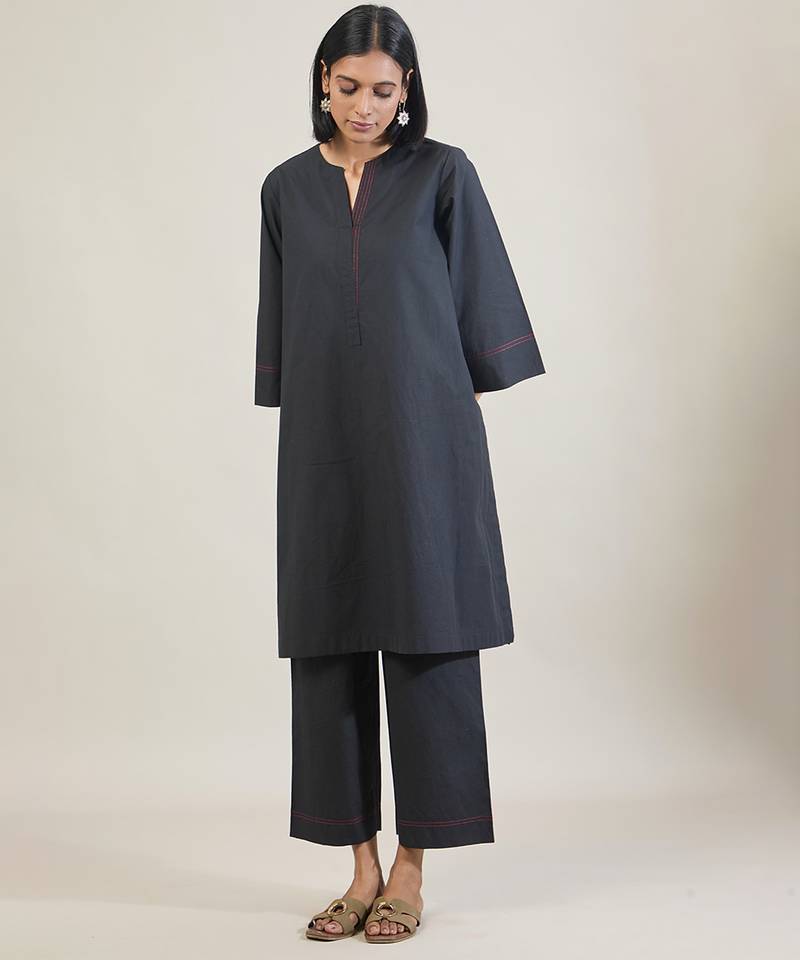 Charcoal black cotton kurta set with red dupatta