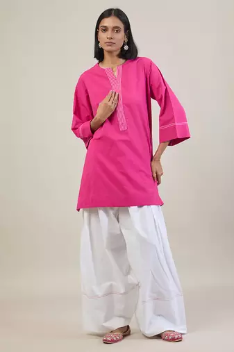Hot pink cotton kurta set with sage green dupatta