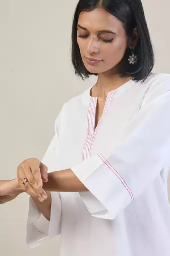 Stark white cotton kurta set