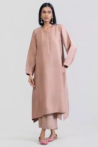 Dusty rose dola silk kurta set