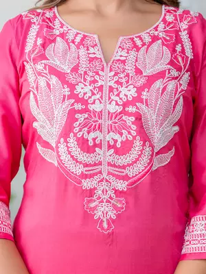 Floral embroidered silk blend round neck kurta trouser & dupatta set 4