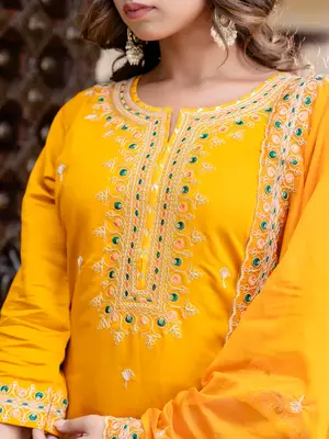 Floral embroidered silk blend round neck kurta trouser & dupatta set 4