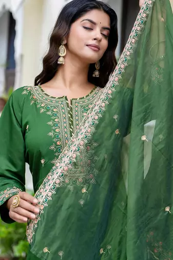 Floral embroidered silk blend round neck kurta trouser & dupatta set