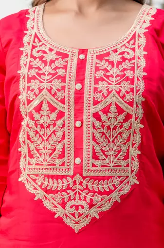 Floral embroidered silk blend round neck kurta trouser & dupatta set