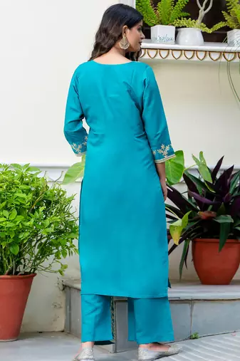 Floral embroidered silk blend round neck kurta trouser & dupatta set