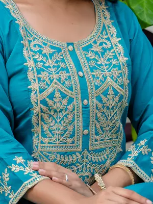 Floral embroidered silk blend round neck kurta trouser & dupatta set 4