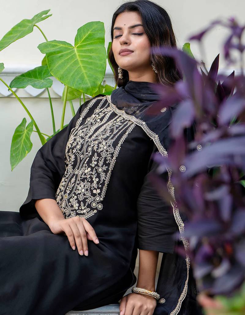 Floral embroidered silk round neck kurta trouser & dupatta set