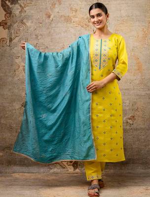 Floral embroidered silk blend round neck kurta trouser & dupatta set 1