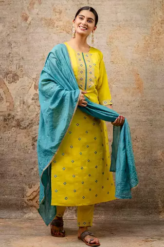 Floral embroidered silk blend round neck kurta trouser & dupatta set
