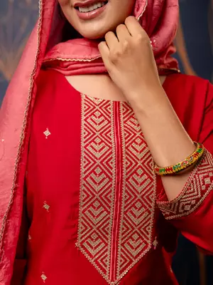 Floral embroidered silk blend round neck kurta trouser & dupatta set 4