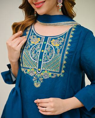  blue chanderi embroidered ethnic suit set 4